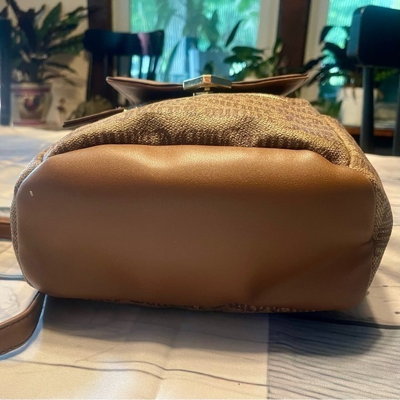 Juicy Couture Modern Chic Medium Macroon Dot Backpack- Brown 🔥EUC🔥 - Picture 6 of 15